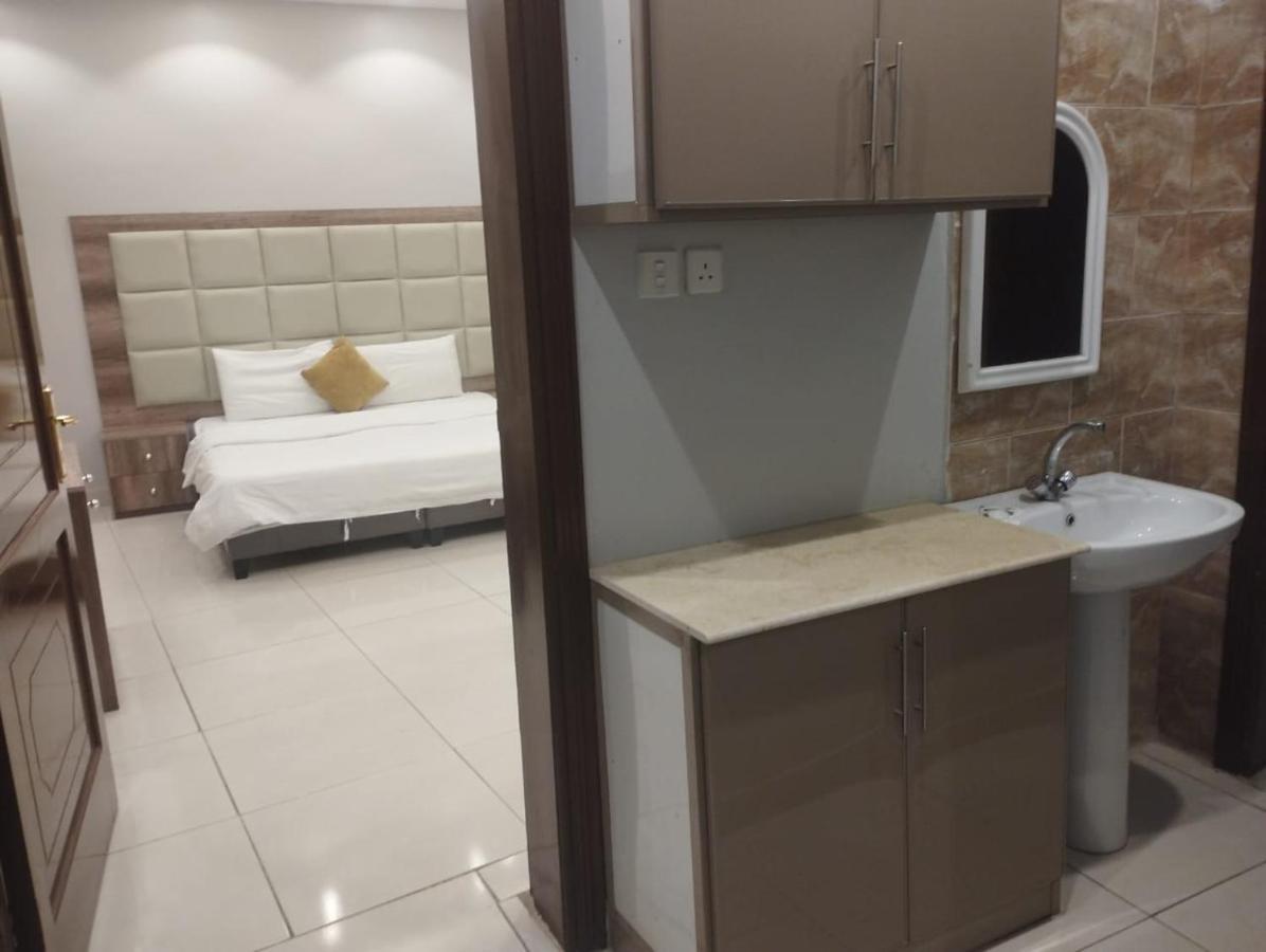 Diamond Suites For Furnished Apartments Medina Exterior photo